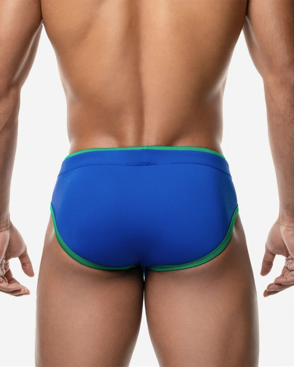 Regatta Water Brief